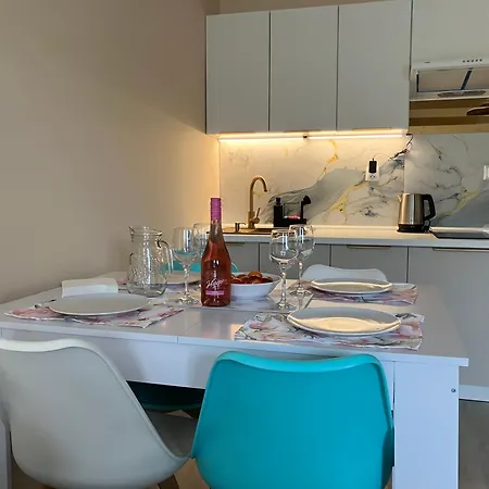 Appartement 16 *